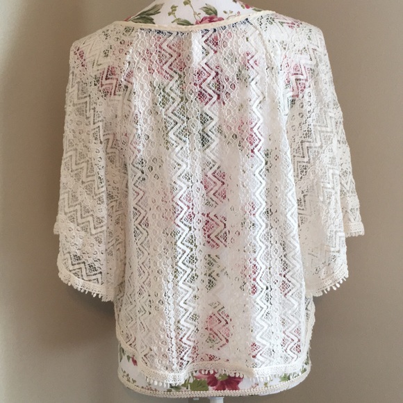 Xhilaration lace see through top/ poncho - Picture 2 of 5
